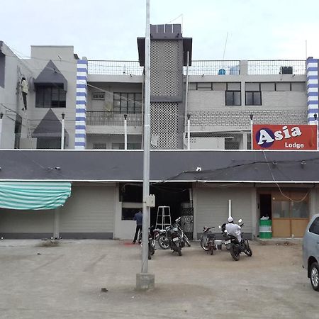 Asia Lodge Near Railway Station Evrengabad Dış mekan fotoğraf
